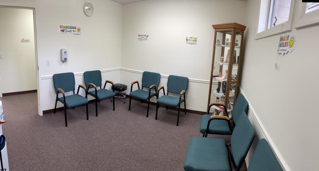 Patient-waiting-room